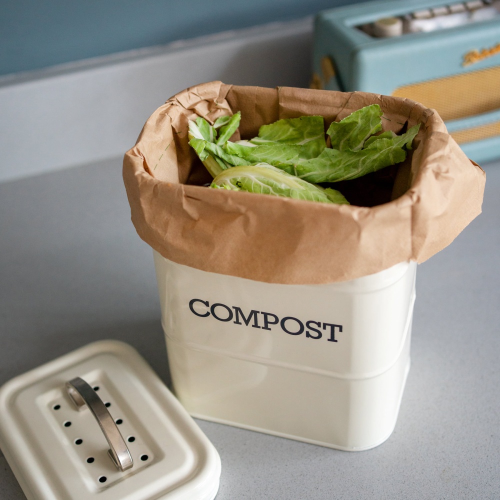 Compostable Food Waste Paper Bags ecoLiving.co.uk